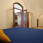Daire L'arco *